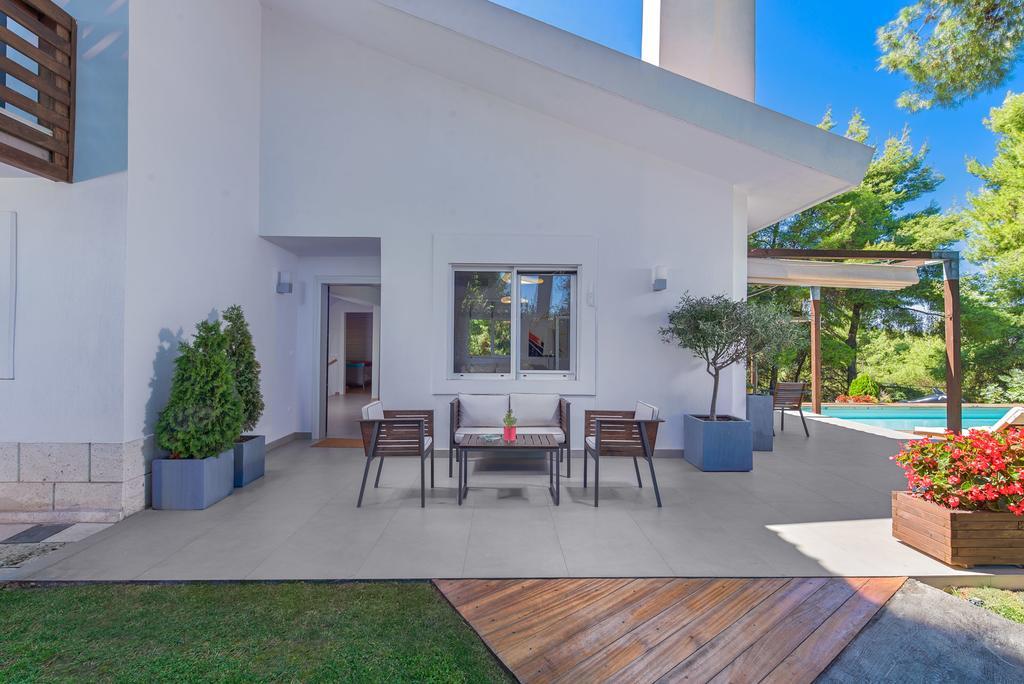 The White Villa At Sani Sani  Екстер'єр фото